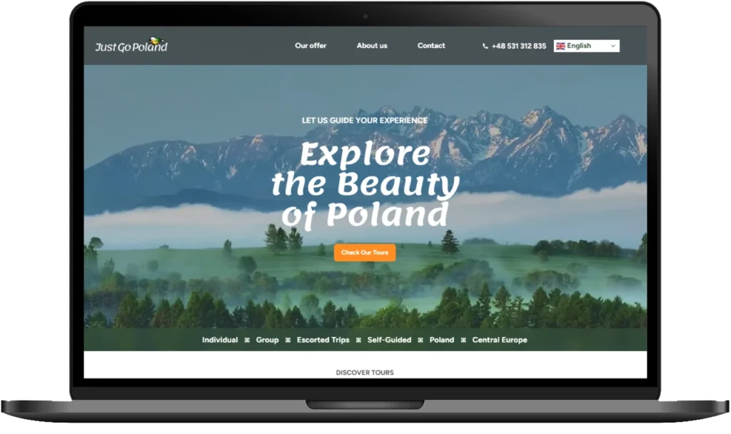 Strona internetowa JustGoPoland z modułem dodawania wycieczek, formularzem kontaktowym i wielojęzycznością